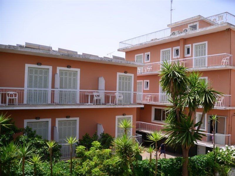 Sirena Beach جوفيا المظهر الخارجي الصورة